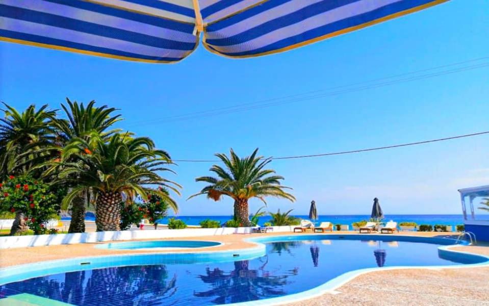 Mediterranean Hotel カルパトス エクステリア 写真