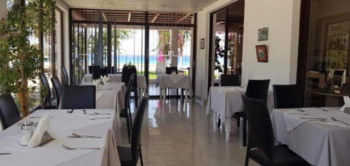 Mediterranean Hotel カルパトス エクステリア 写真