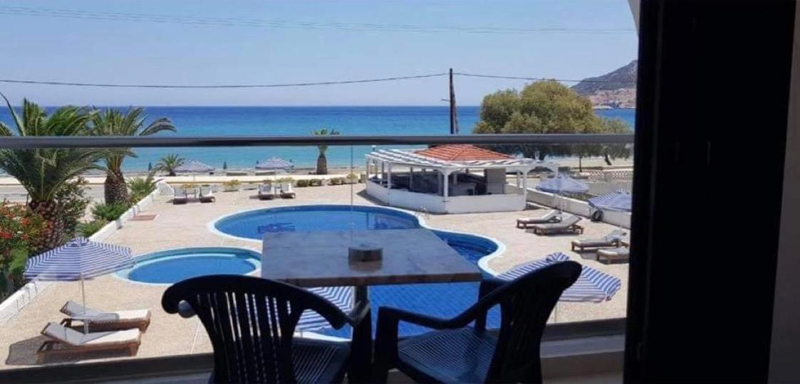 Mediterranean Hotel カルパトス エクステリア 写真